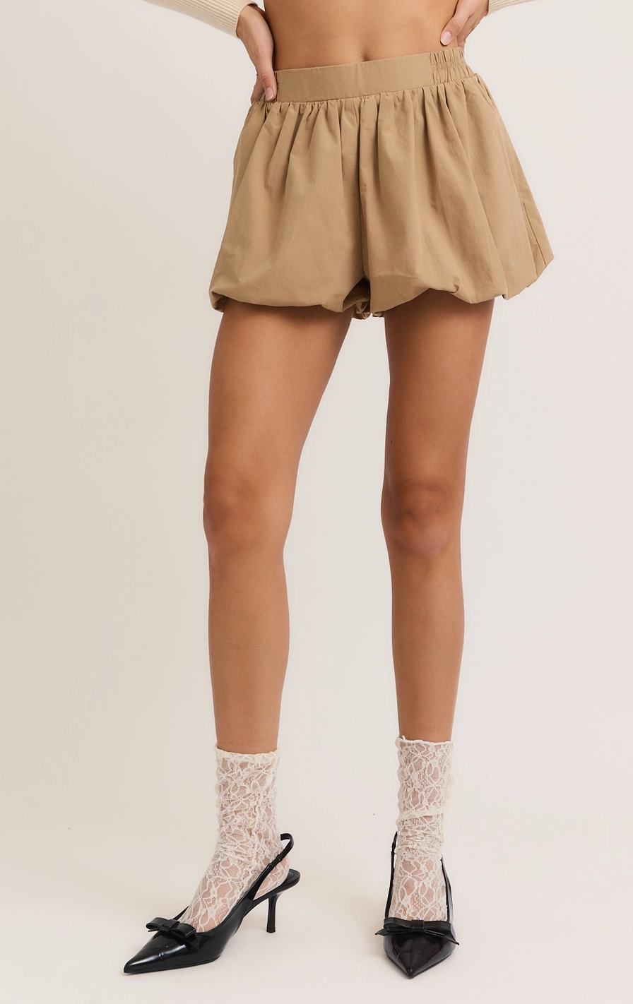 shorts tan khaki feminine